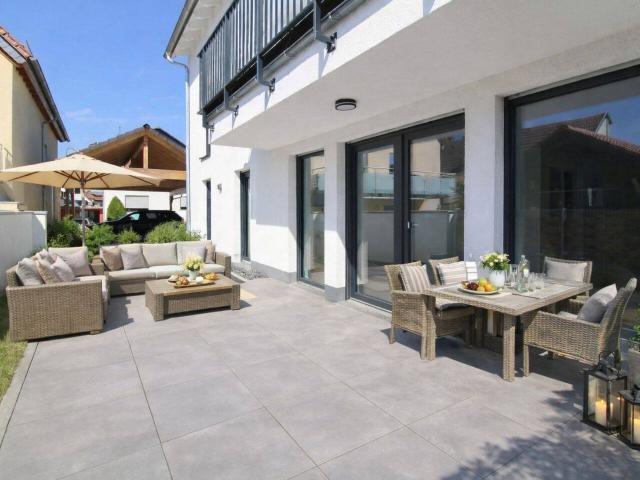 Wohnung kaufen in Goldbach, Bayern