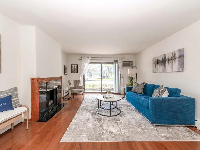 Apartment for rent in Hoffman Estates, Illinois