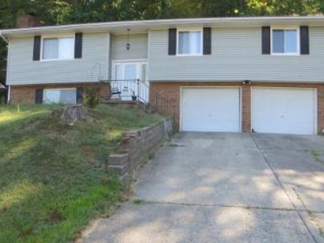 House for sale in Nitro, West Virginia