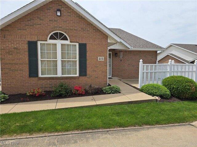 Condo for sale in Wooster