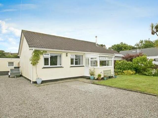 House for sale in Roseworthy, Cornwall