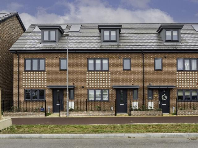 House for rent in Whitehouse, Milton Keynes
