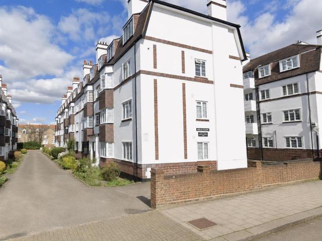 Apartment for rent in Streatham, Greater London
