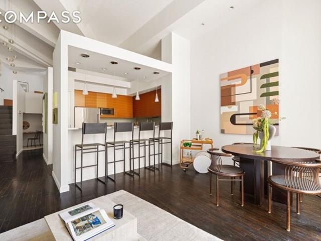 Condo for sale in Arverne, New York