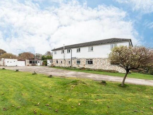House for sale in Garforth, West Yorkshire