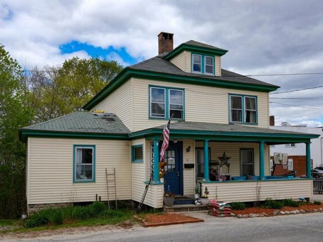 House for sale in Paris, Maine
