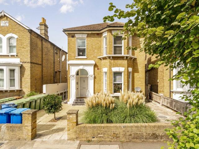 House for rent in East Dulwich, Greater London