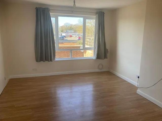 House for rent in Lee Chapel, Essex
