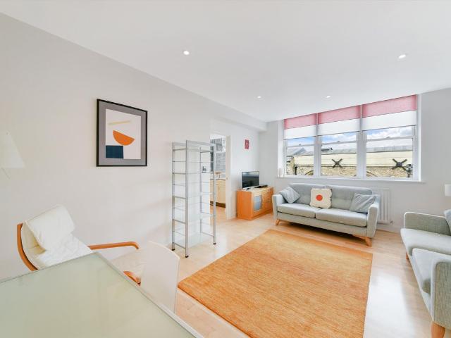Apartment for rent in West Smithfield, Lyons