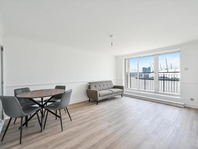 Apartment for rent in Virginia Quay, Blackwall