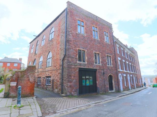 Apartment for rent in Watergate, Devon