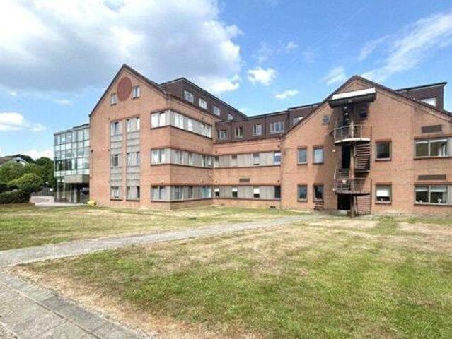 House for sale in Hart, Hampshire