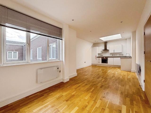 Apartment for rent in Hart, Hampshire
