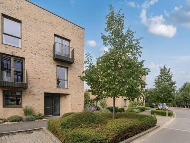 House for sale in Barton, The Slade