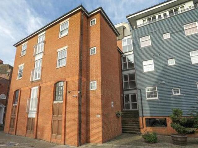 House for sale in Barracks, The Bridge