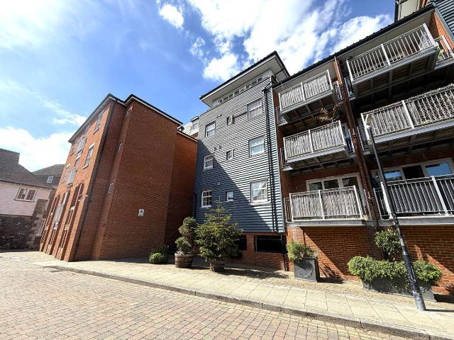 Apartment for rent in Barracks, The Bridge