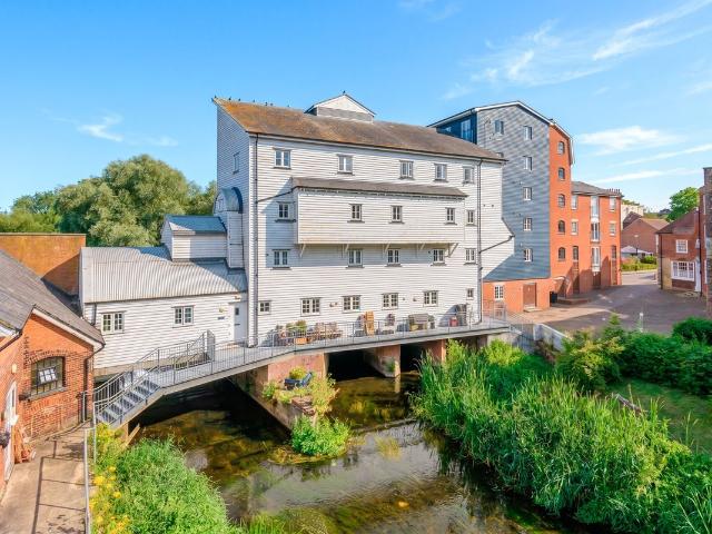 Apartment for rent in Barracks, The Bridge