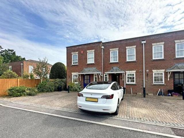 House for sale in Old Milton, Ashurst Bridge