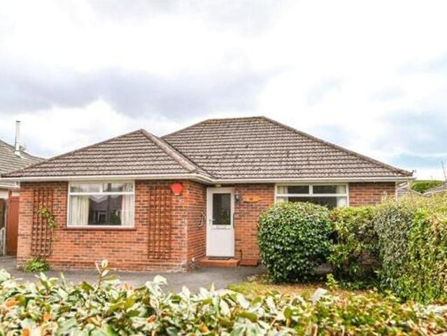 House for sale in Old Milton, New Forest