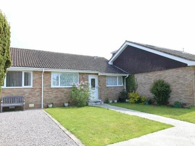 House for sale in Old Milton, Ashurst Bridge