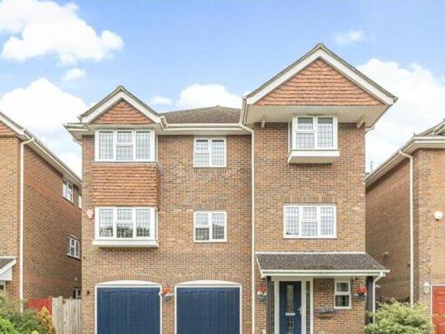 House for sale in Old Milton, New Forest