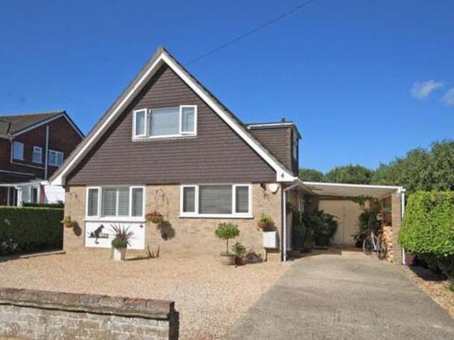 House for sale in Old Milton, New Forest