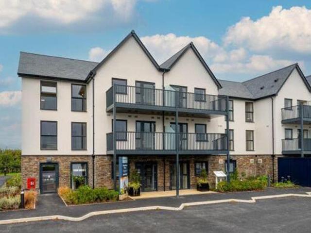 House for sale in Strode, Devon