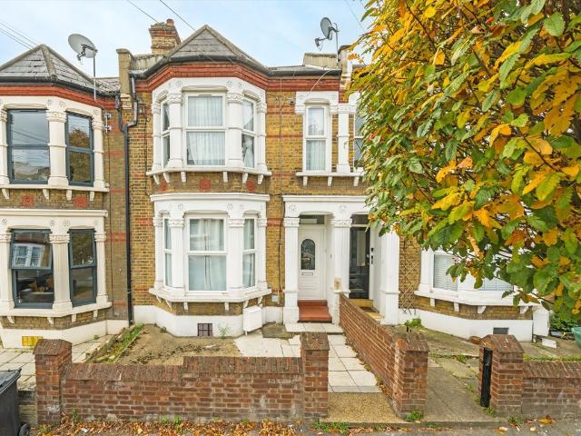 Studio for rent in London Borough of Lewisham, Greater London