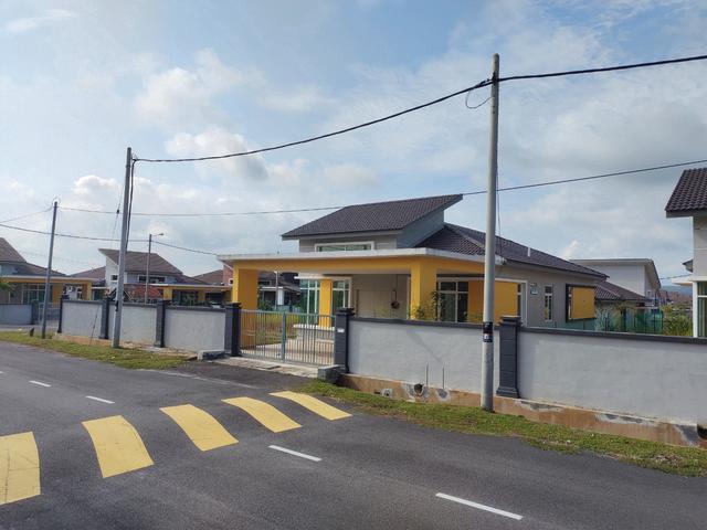 Bungalow for sale in Batu Kikir, Negeri Sembilan