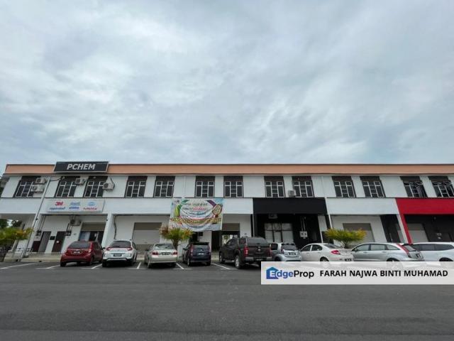 Shop for sale in Balok, Pahang