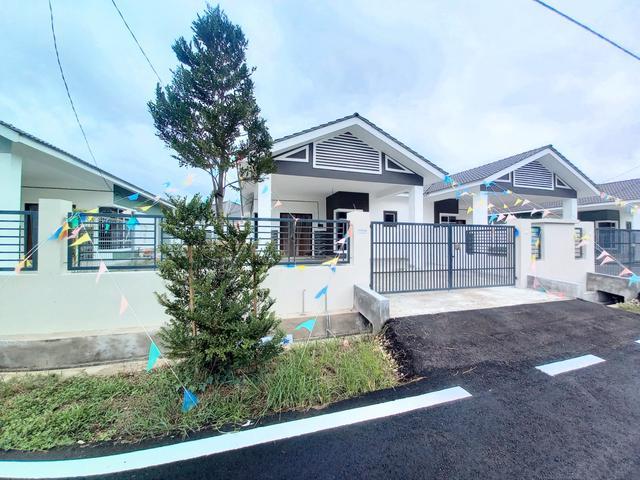 Residential House for sale in Batu Pahat, Johor