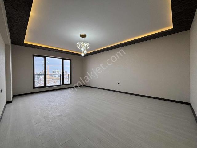 Pursaklar, Ankara içerisinde satılık mülk