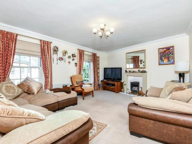 Townhouse for rent in Chedburgh, Suffolk