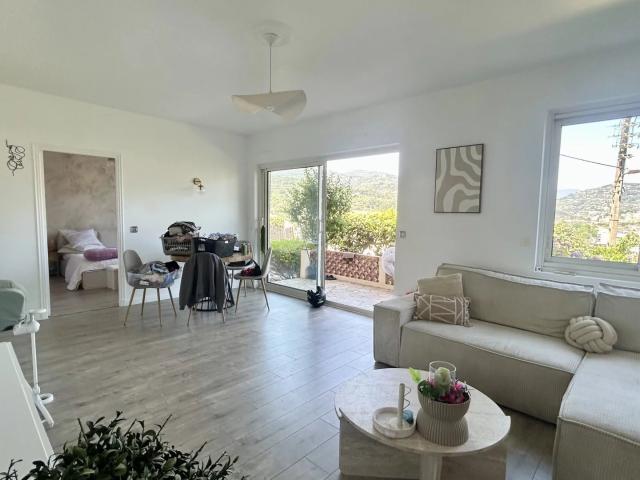 Maison vente à Nice, La Trinité