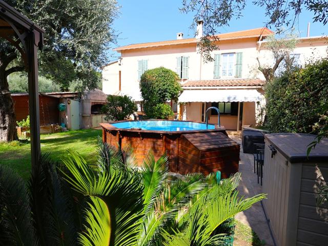 Maison vente à Grasse, Alpes-Maritimes