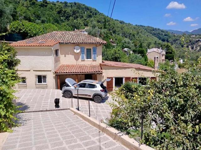 Appartement vente à Nice, Tourrette-levens