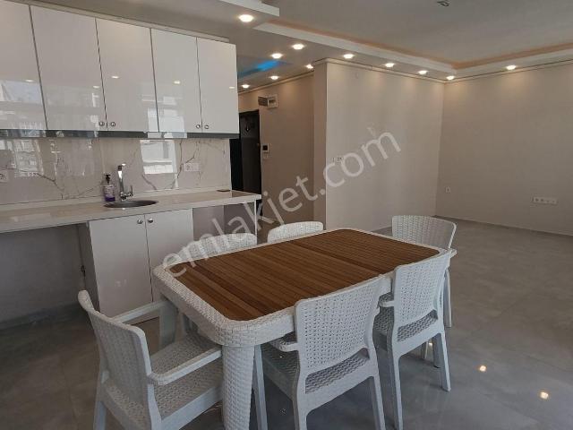 Karabağlar, İzmir içerisinde kiralık mülk