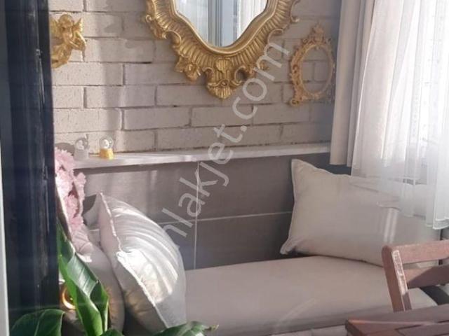 Karabağlar, İzmir içerisinde satılık mülk