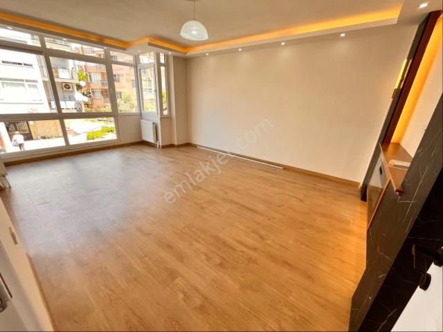 Basın Sitesi Mahallesi, Karabağlar içerisinde satılık mülk