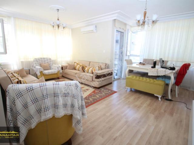 Karabağlar, İzmir içerisinde satılık mülk