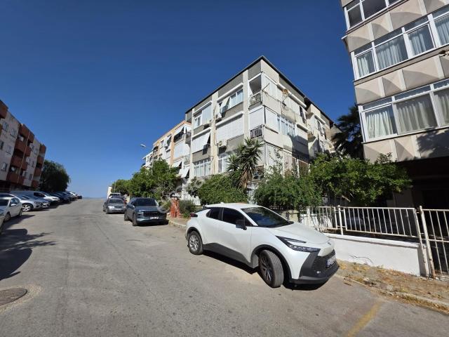 Karabağlar, İzmir içerisinde satılık mülk