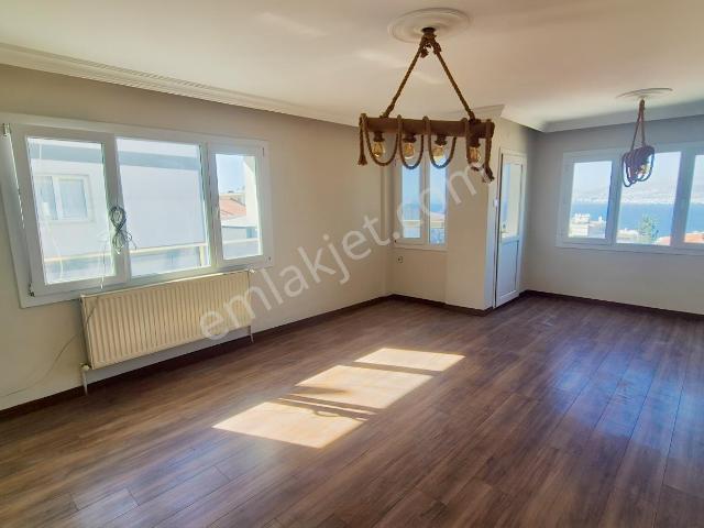 Basın Sitesi Mahallesi, Karabağlar içerisinde kiralık mülk