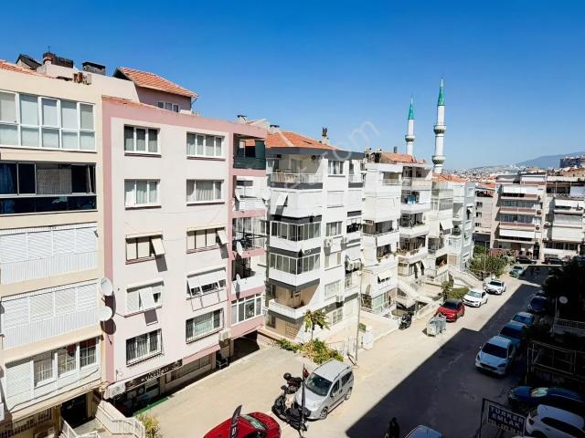 Basın Sitesi Mahallesi, Karabağlar içerisinde kiralık mülk