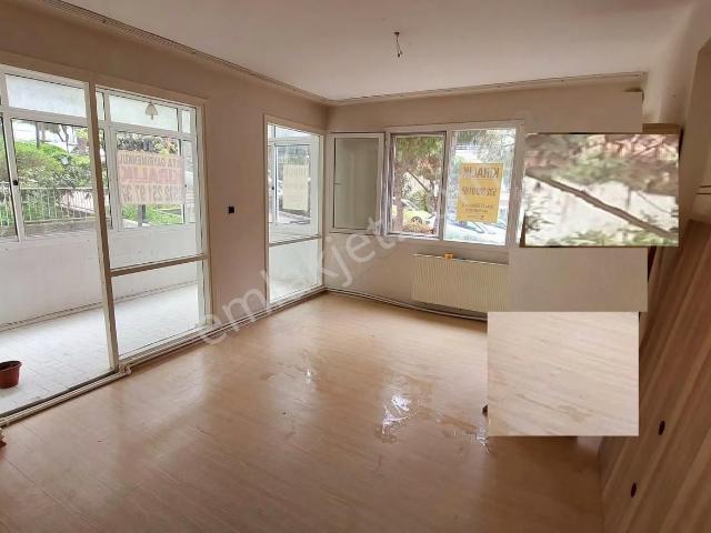 Karabağlar, İzmir içerisinde kiralık mülk