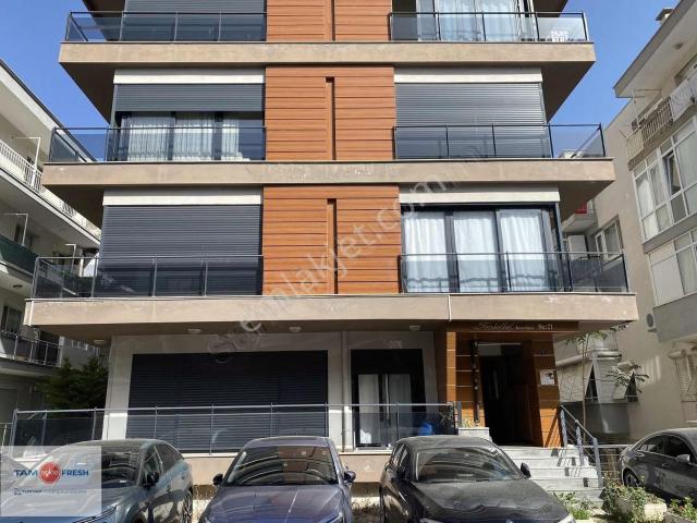 Karabağlar, İzmir içerisinde kiralık mülk