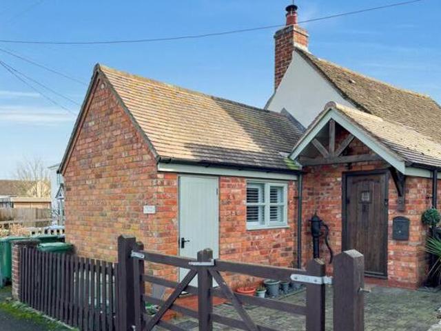 House for sale in City of London, Greater London