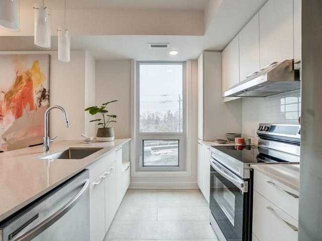 Apartment for rent in College, Ottawa