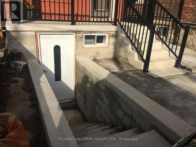 House for rent in Woburn, Ontario