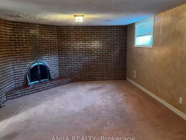 House for rent in Erindale Woodlands, Mississauga