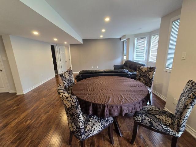 House for rent in Richmond Hill, Golden Horseshoe